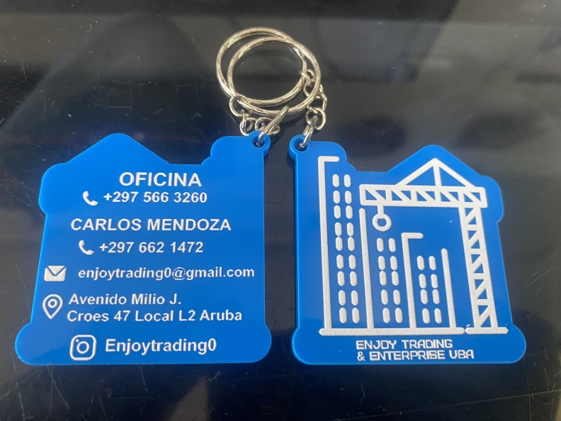 Fabricación de Llaveros en Acrilico