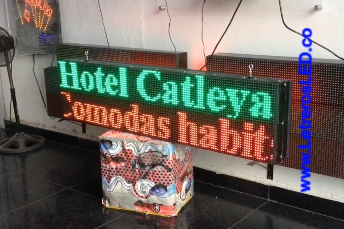 Pantalla LED Programable 128×32. Verde y Rojo. Exterior. Pantalla LED Programable 128×32. Verde y Rojo. Exterior.