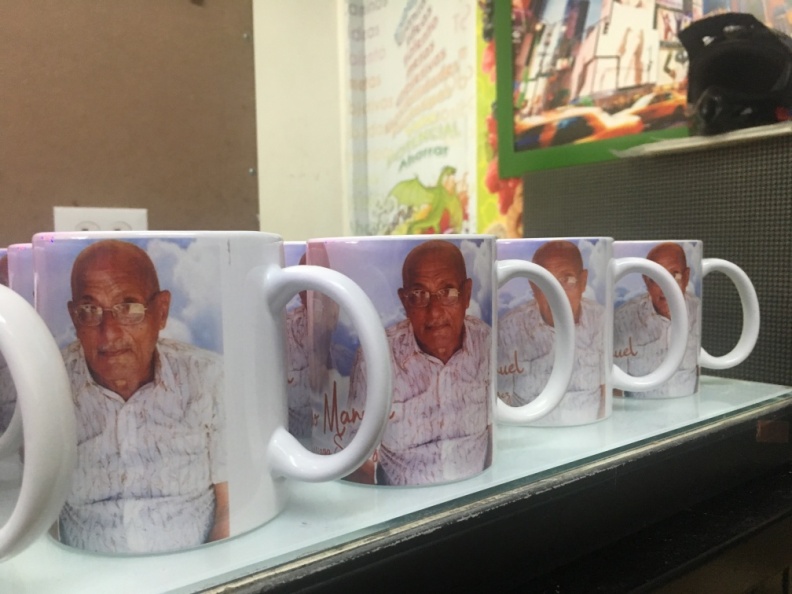 Diseño MUG – Cabo de año.