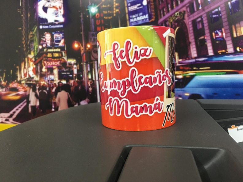 Diseño MUG Feliz día Mama.