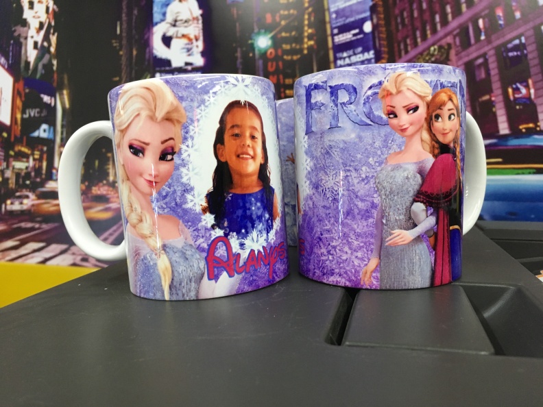 MUG para Cumpleaños – Frozen.