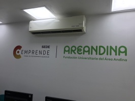 Logo Area Andina - Vinilo Ploteado