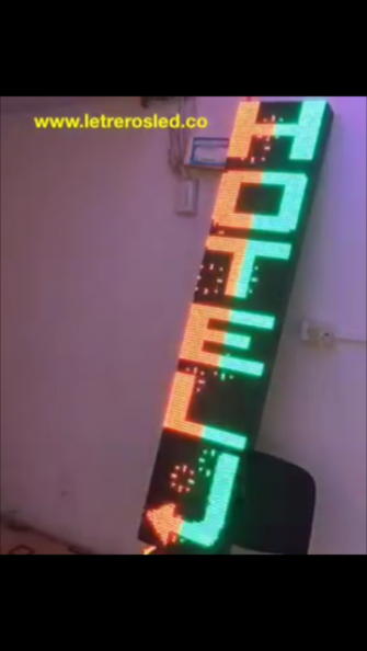 Letrero LED Vertical – Tipo Hotel – 32x160cm. Soporta Interperie.