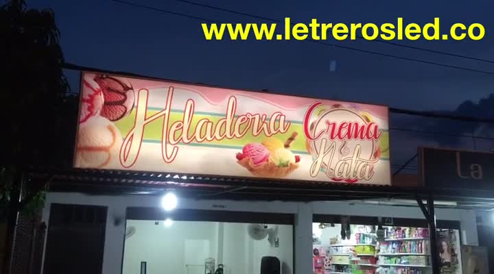 Aviso Luminoso – Caja de Luz  Crema y Nata.